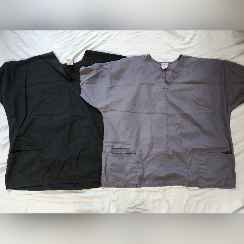 New and EUC worn once or twice but never in hospital settings.sterilized.
